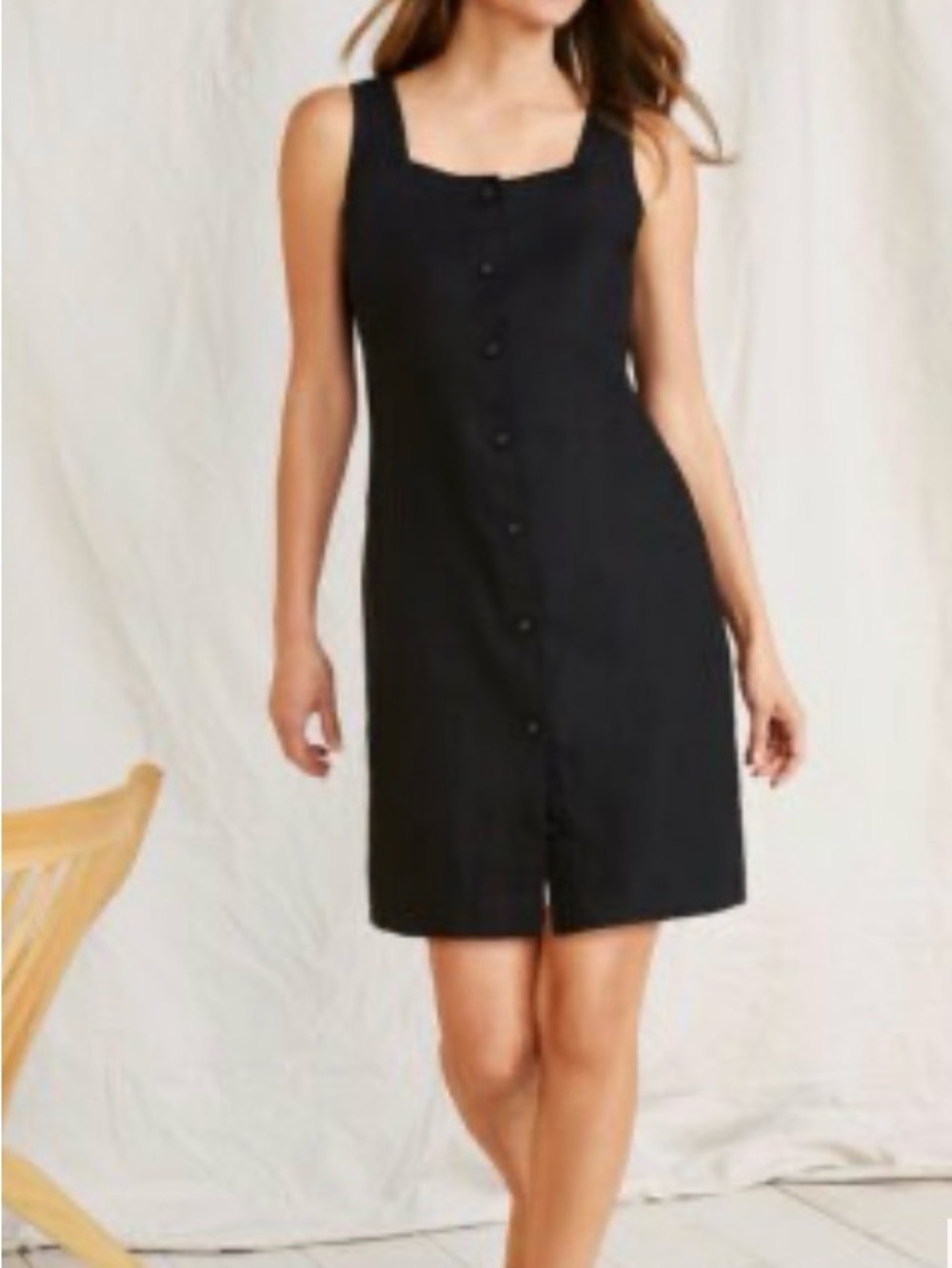 Garnet Hill Black Sleeveless Shift Dress
